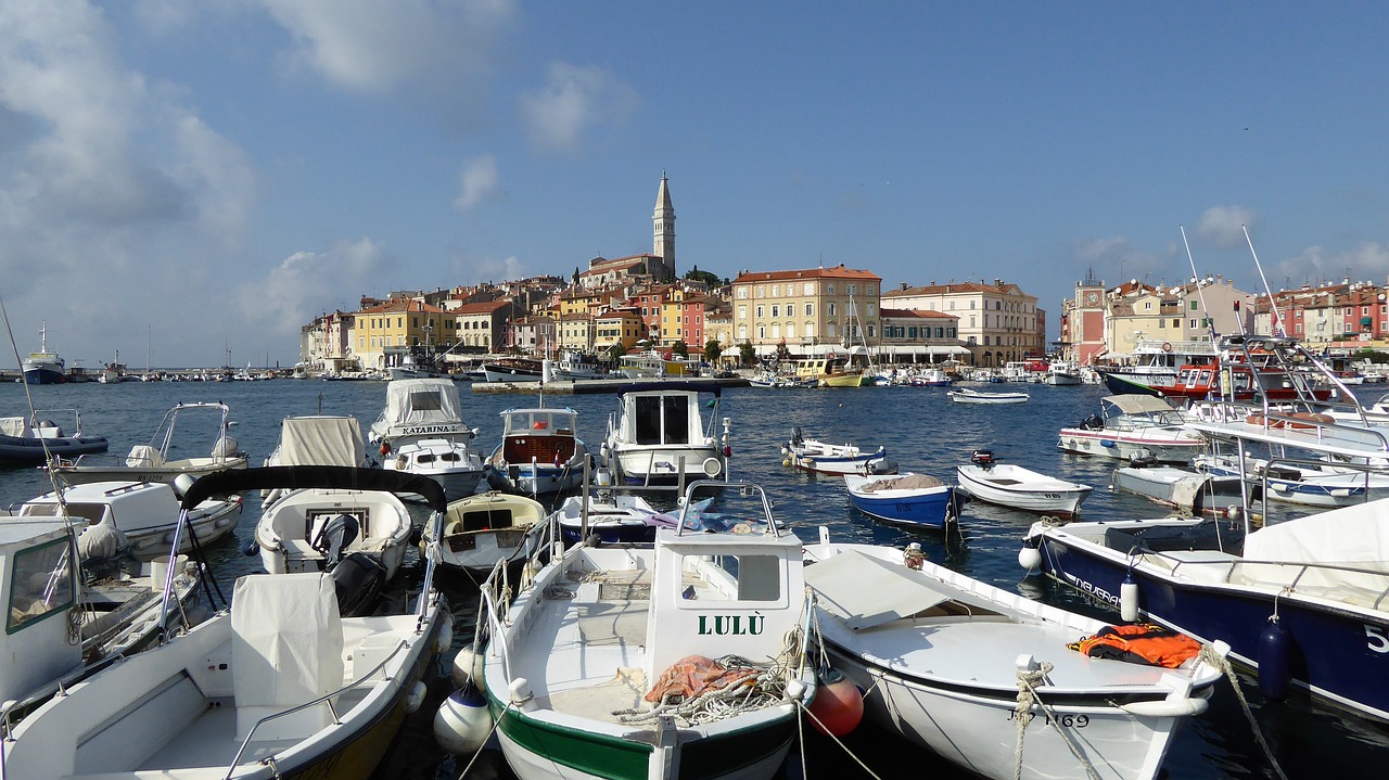 boats harbour croatia free photo