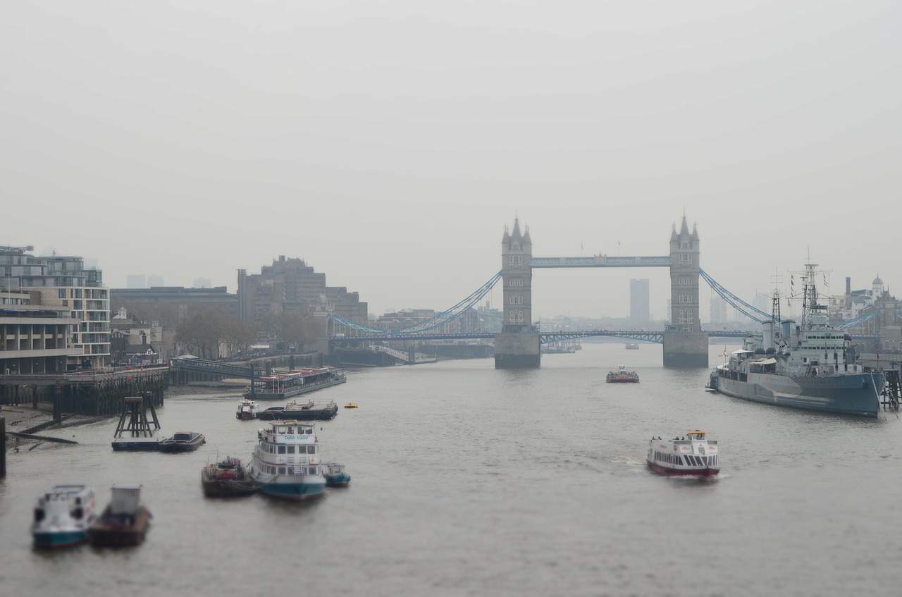 boats bridge london free photo