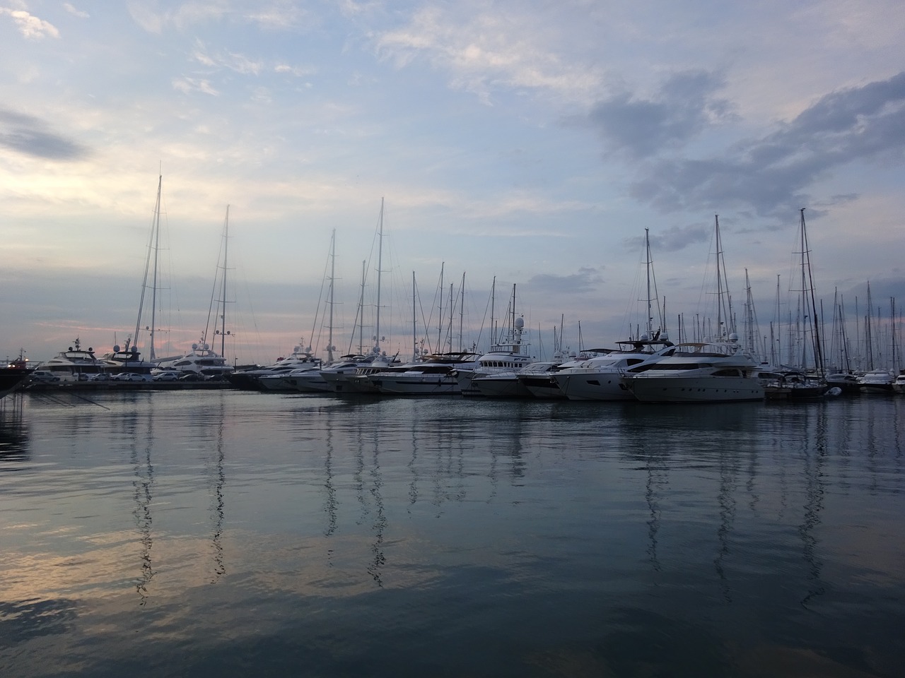 boats promenade palma free photo