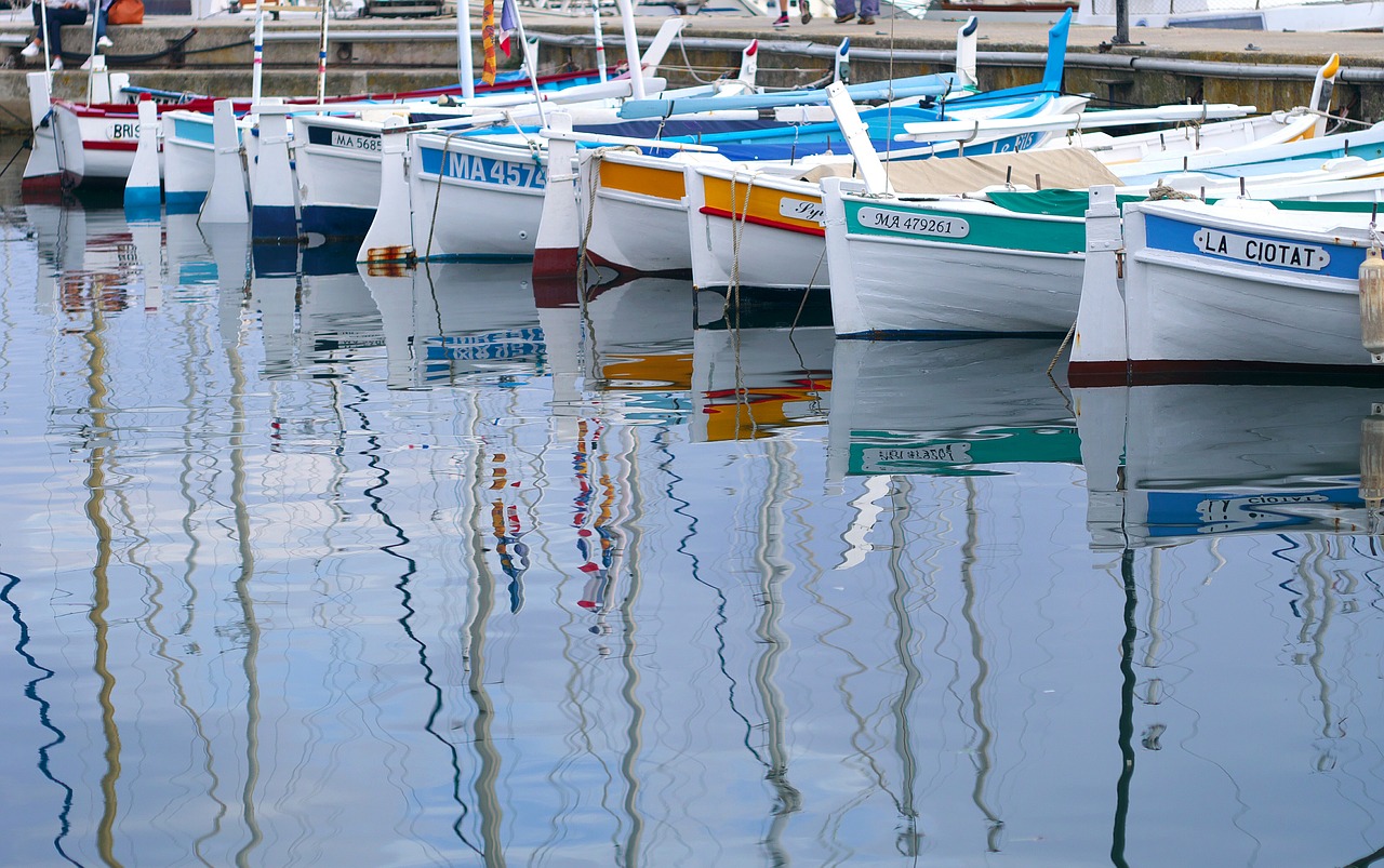 boats port sea free photo