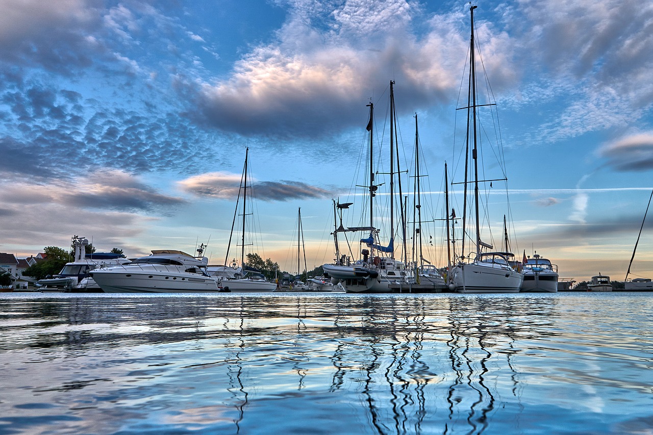 boats  sea  port free photo