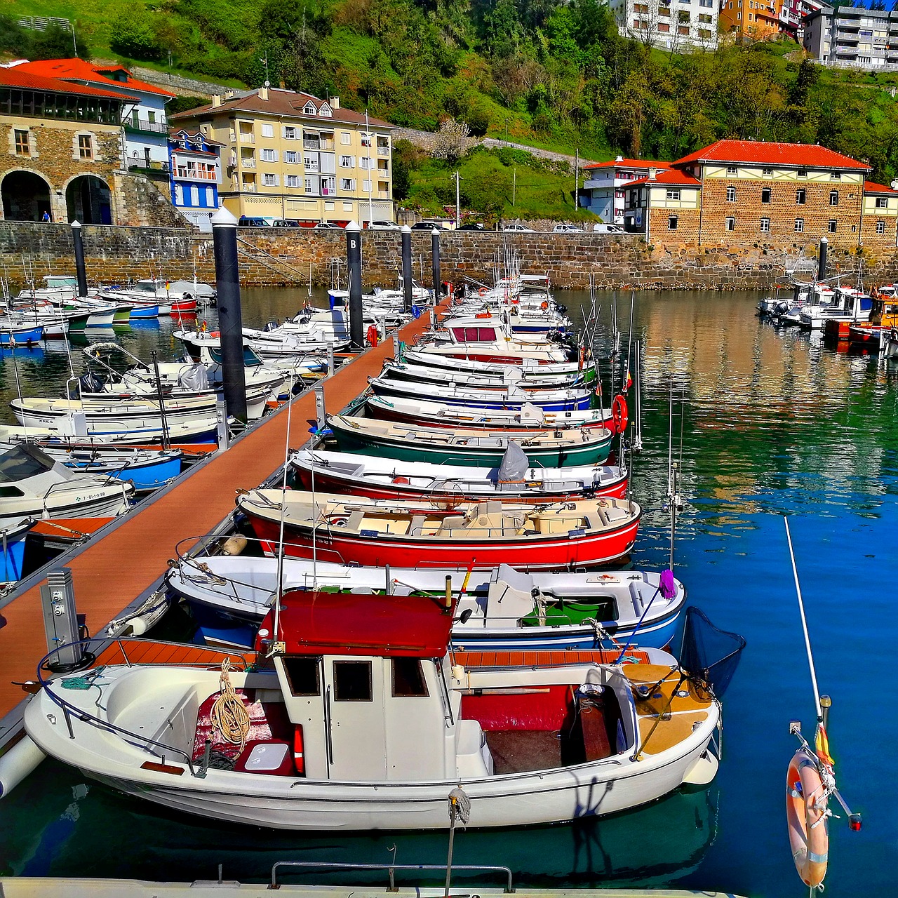 boats  port  fishing free photo