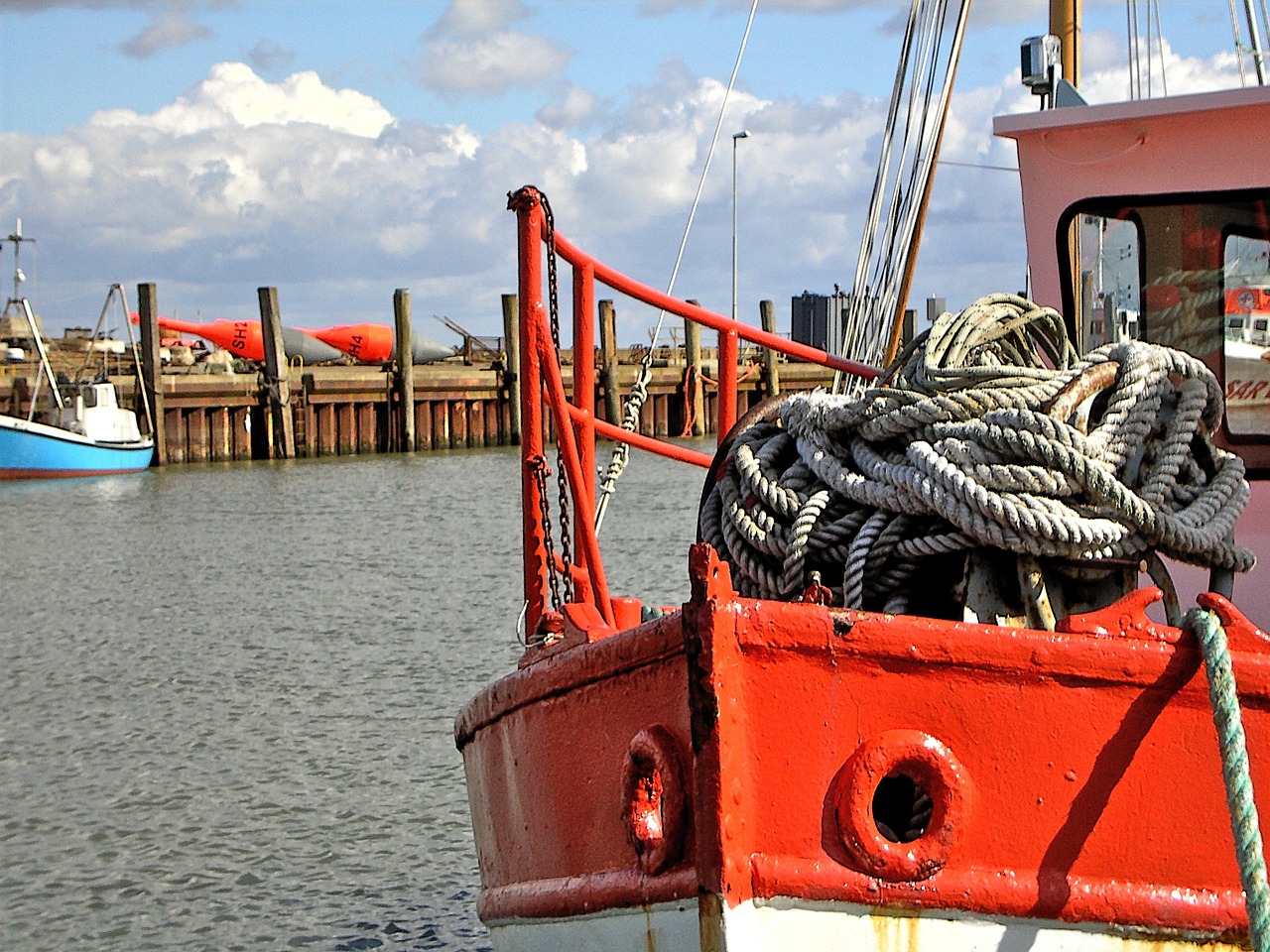 boats water ship free photo