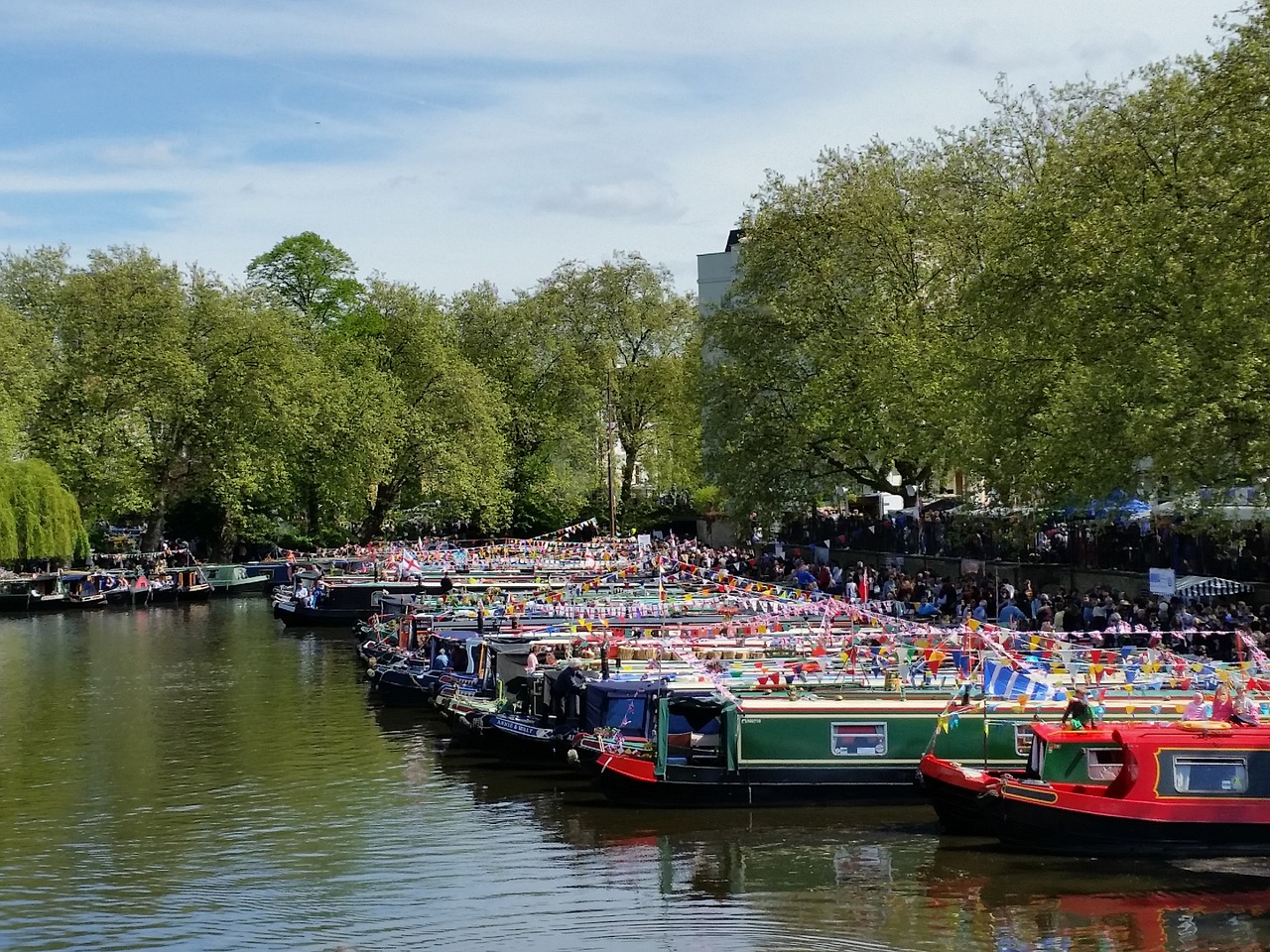 boats canal travel free photo