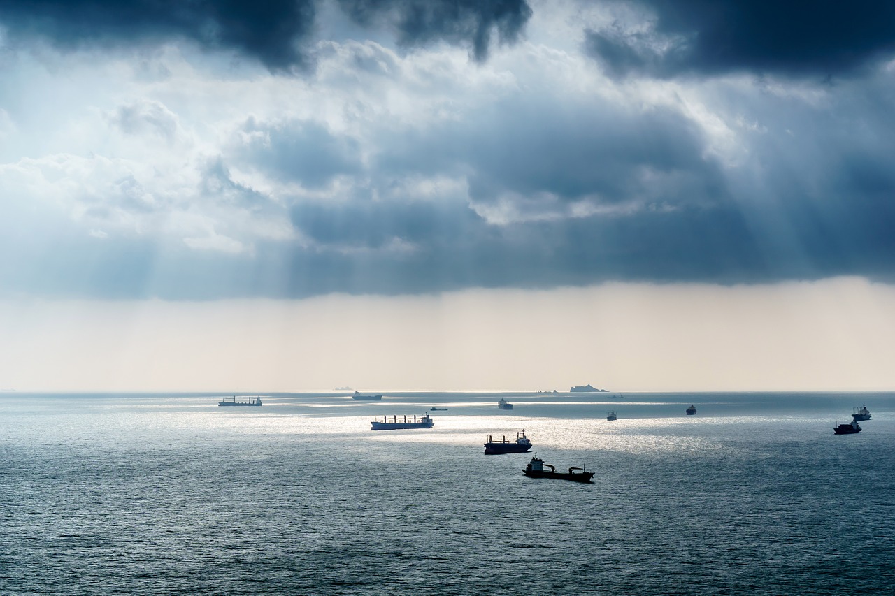 boats ships ocean free photo