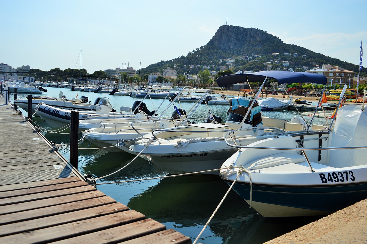 boats web wood free photo