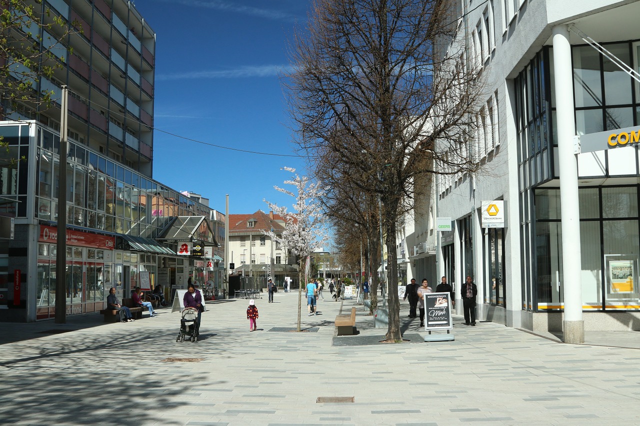 böblingen city shopping street free photo