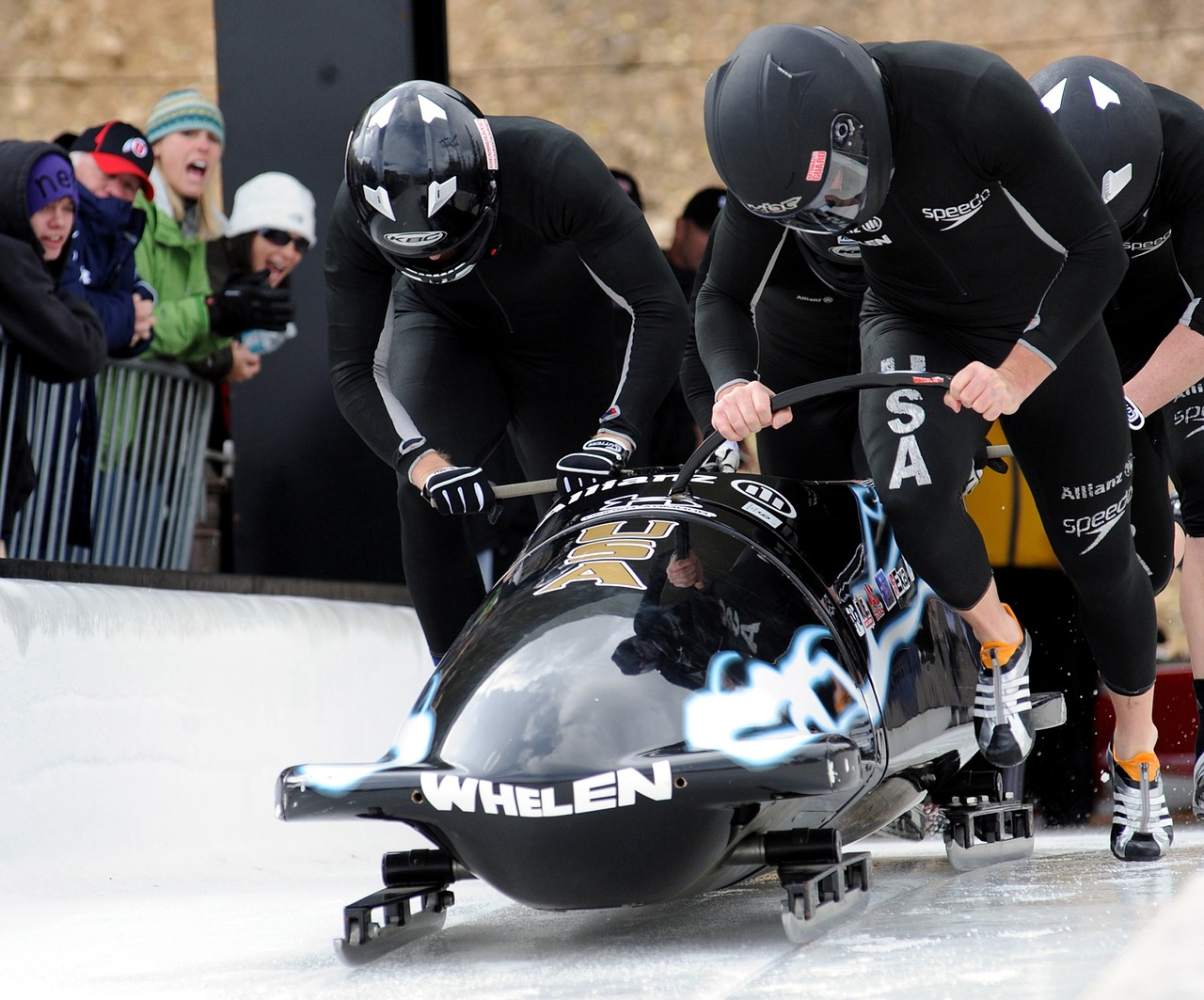bobsled competition team free photo