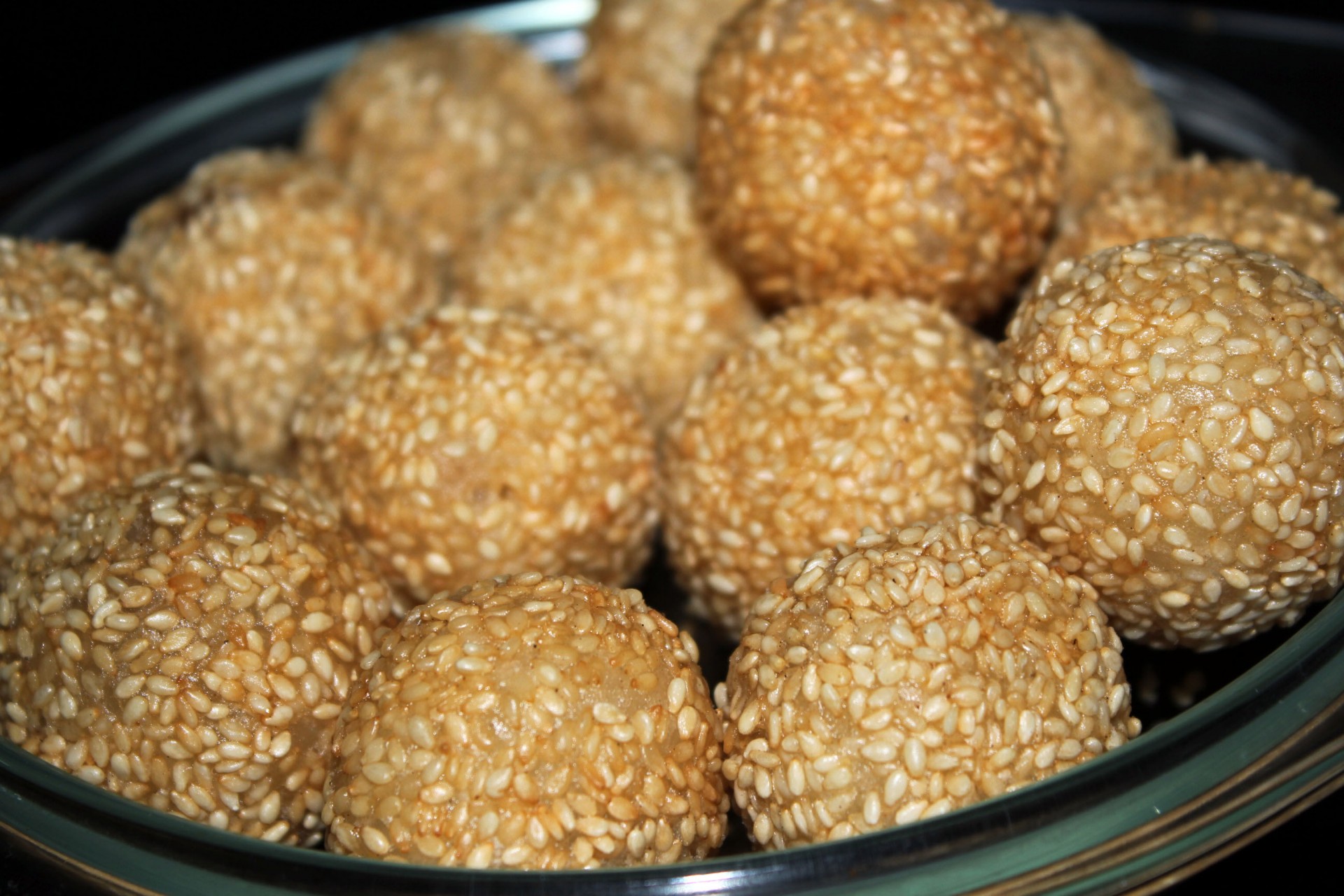 sesame seeds sweet balls dessert free photo