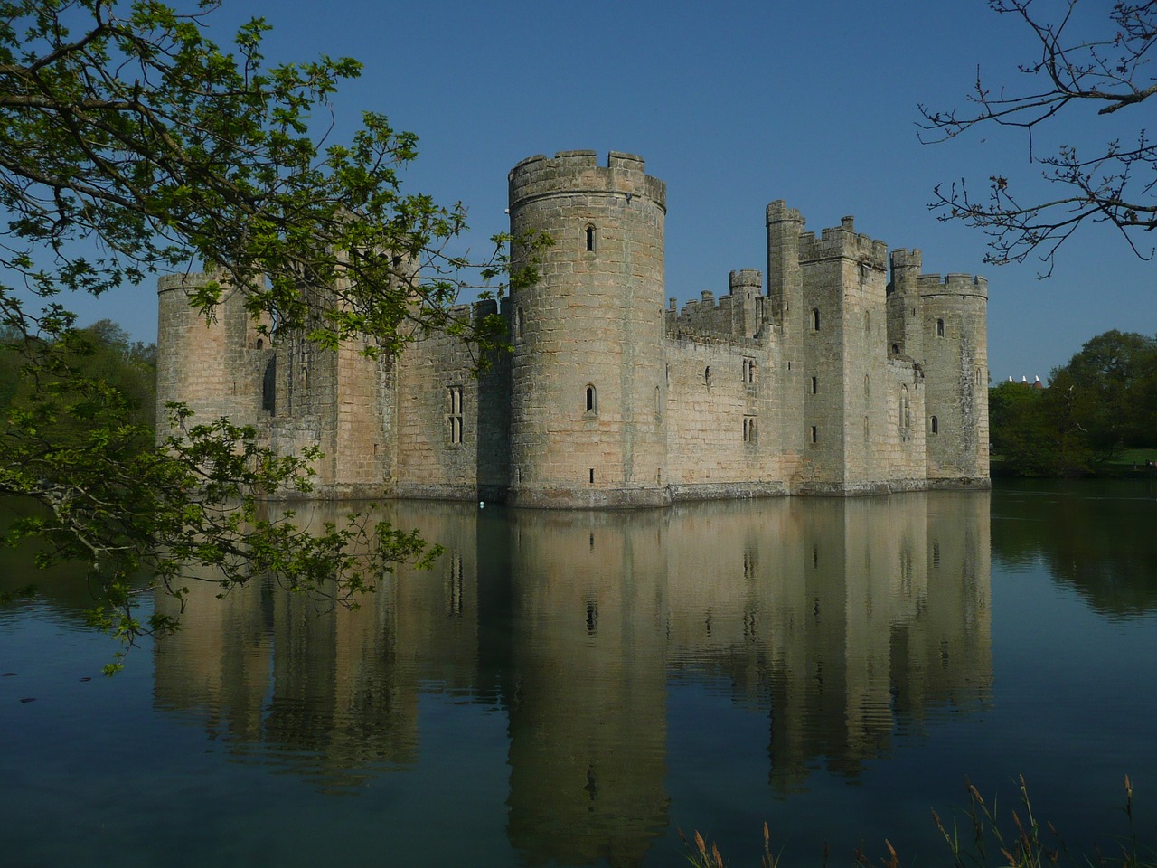 bodiam castle medieval free photo