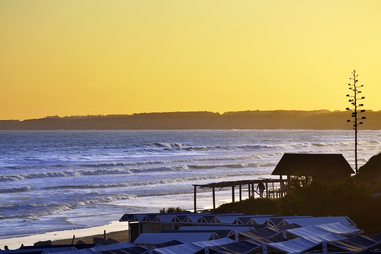 body of water sea costa free photo