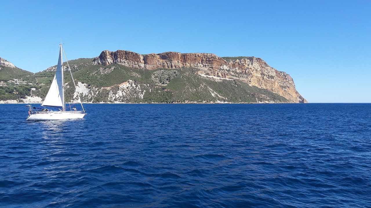 body of water travel sea free photo