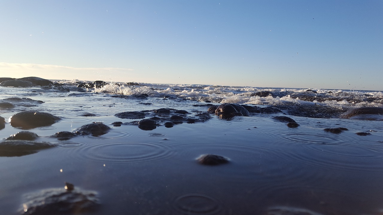 body of water  sea  costa free photo