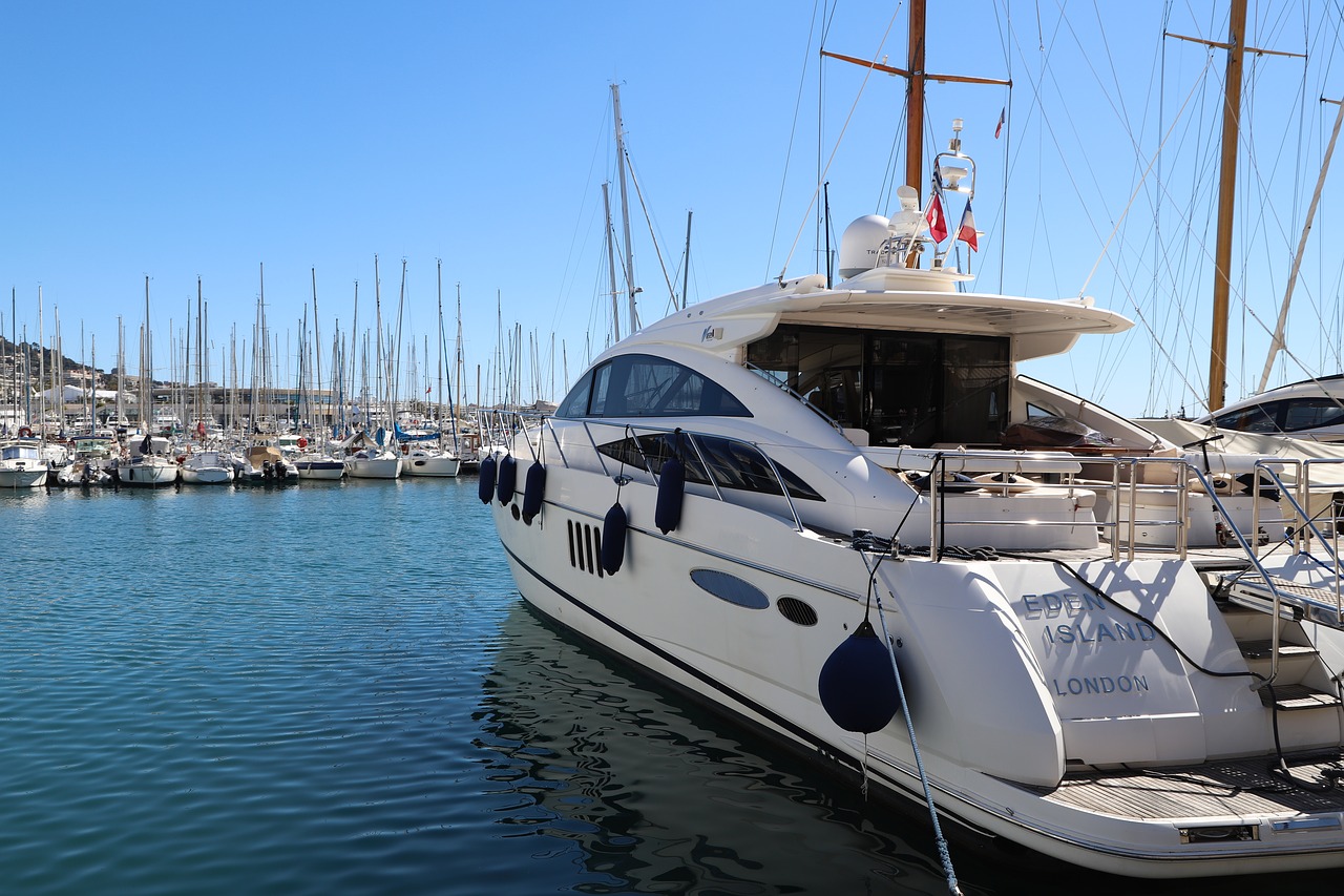 body of water  yacht  sea free photo