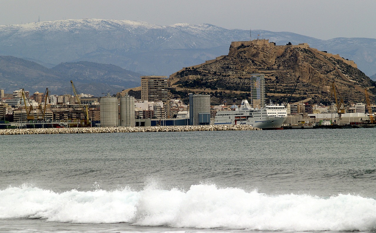 body of water  sea  costa free photo