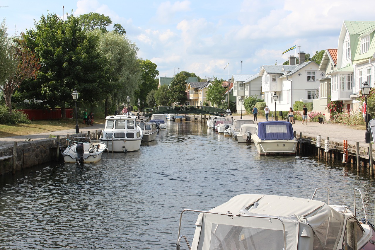 body of water  river  channel free photo