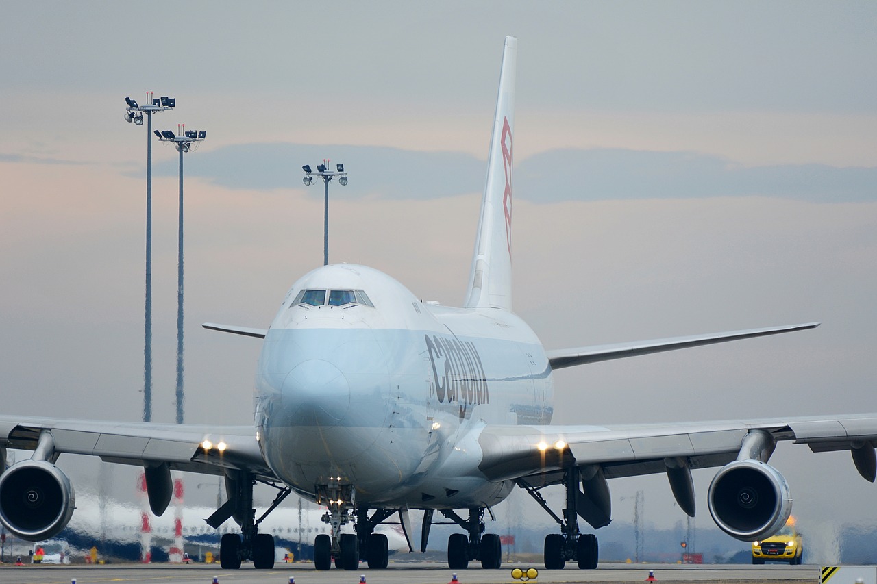 boeing 747  aircraft  airport free photo