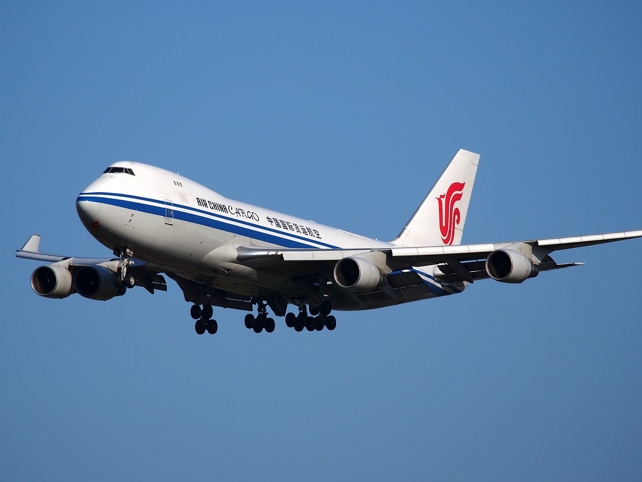 boeing 747 jumbo jet air china cargo free photo