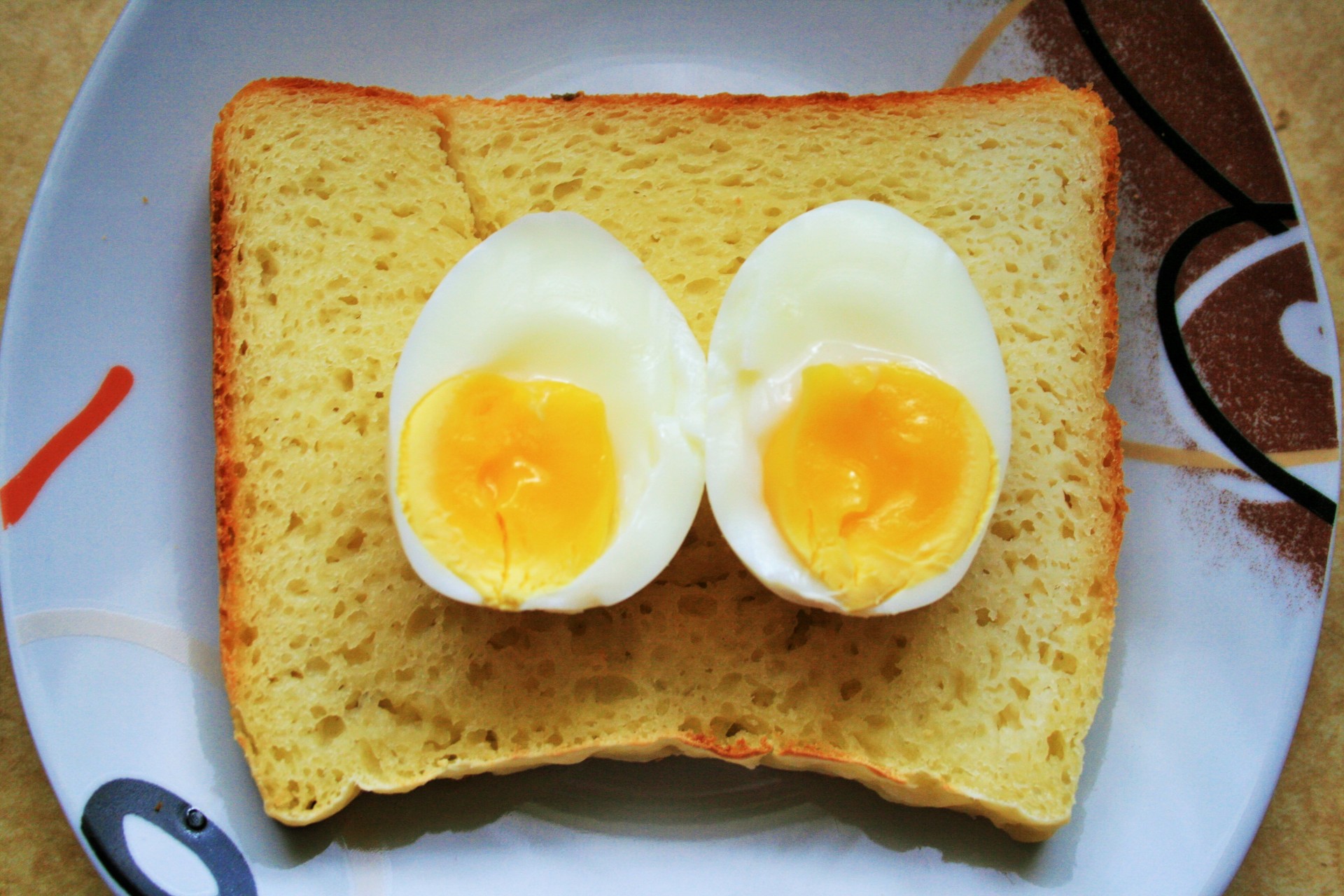 egg boiled sliced free photo