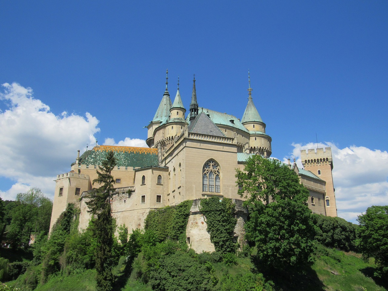 bojnice castle slovakia free photo