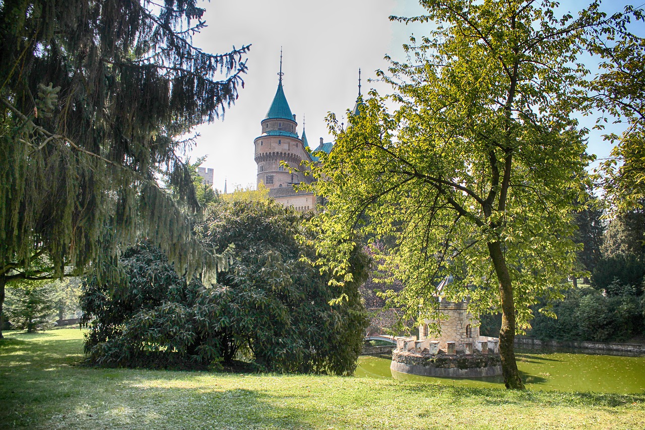 bojnice castle  slovakia  lock free photo