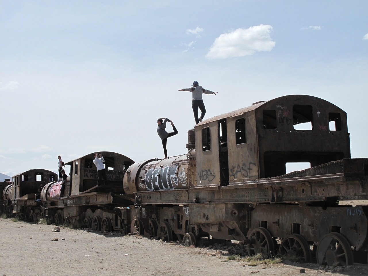 bolivia trains ruins free photo
