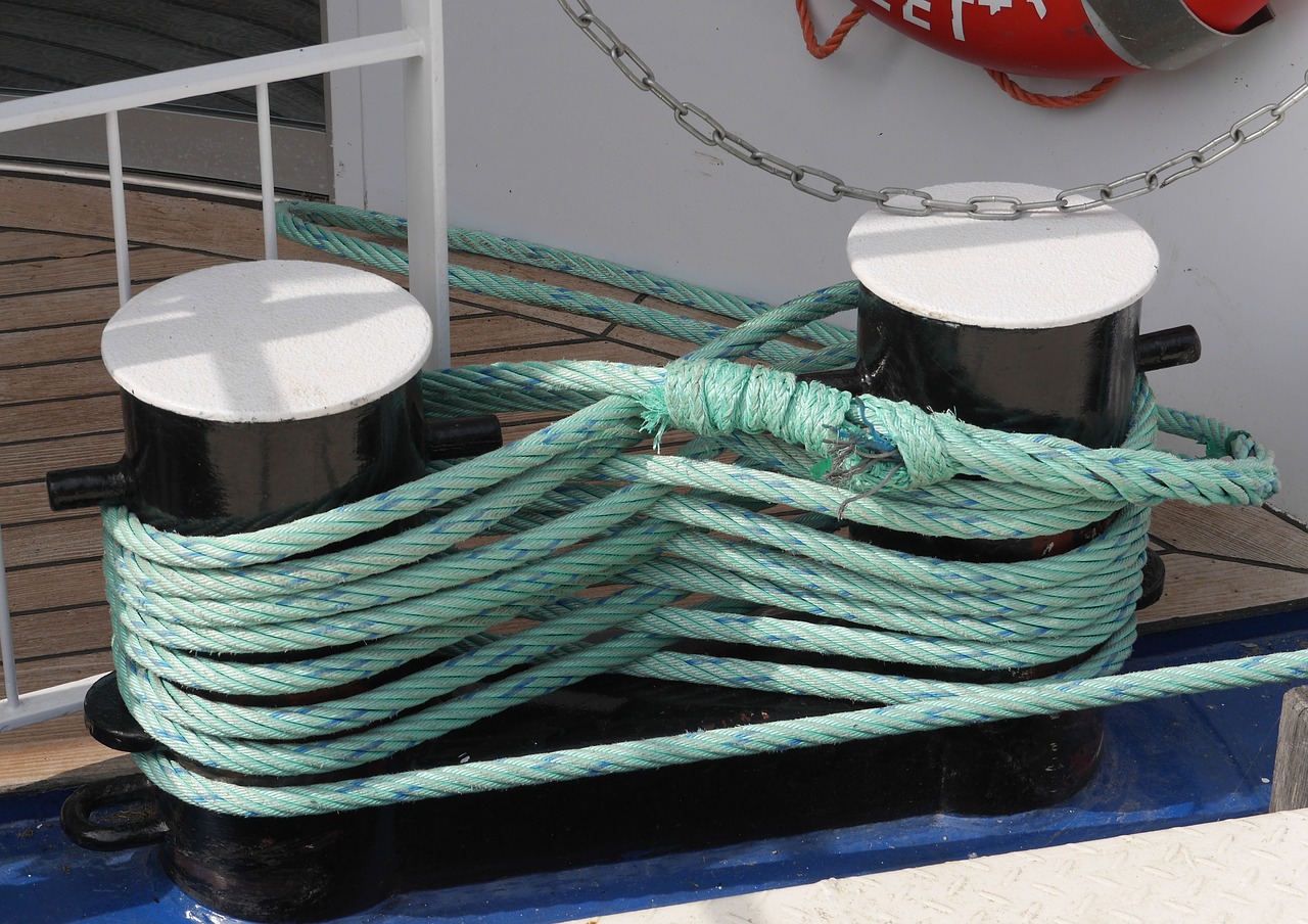 rope ship attachment bollard free photo