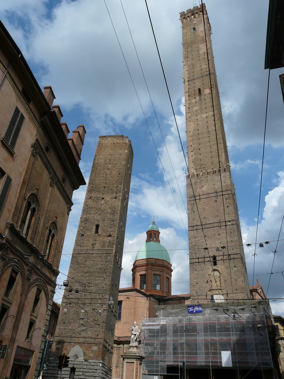 bologna italy towers free photo