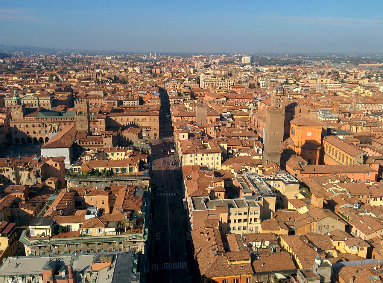 bologna torre degli asinelli asinelli free photo