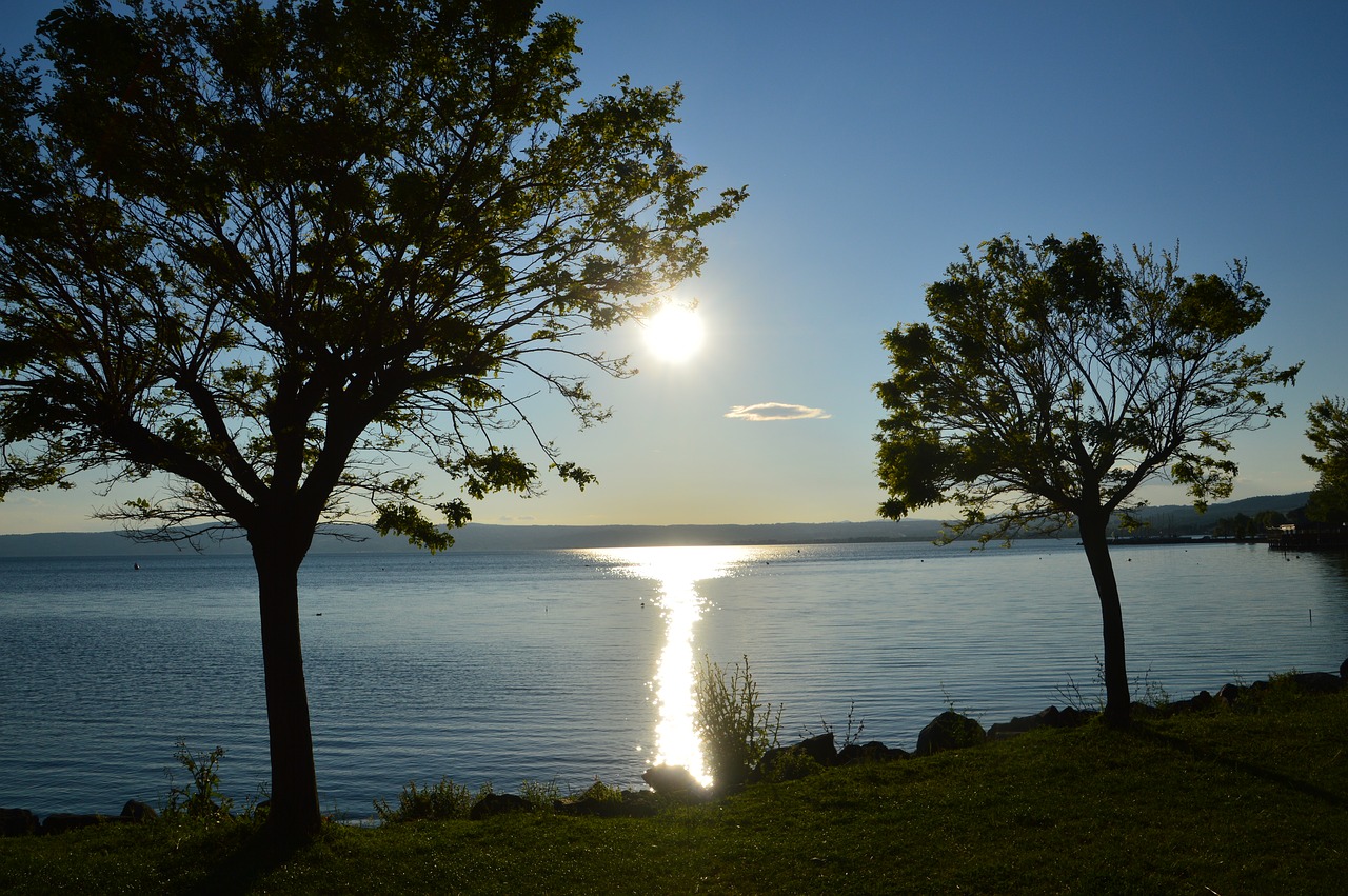 Bolsena,lake bolsena,italy,free pictures, free photos - free image from ...