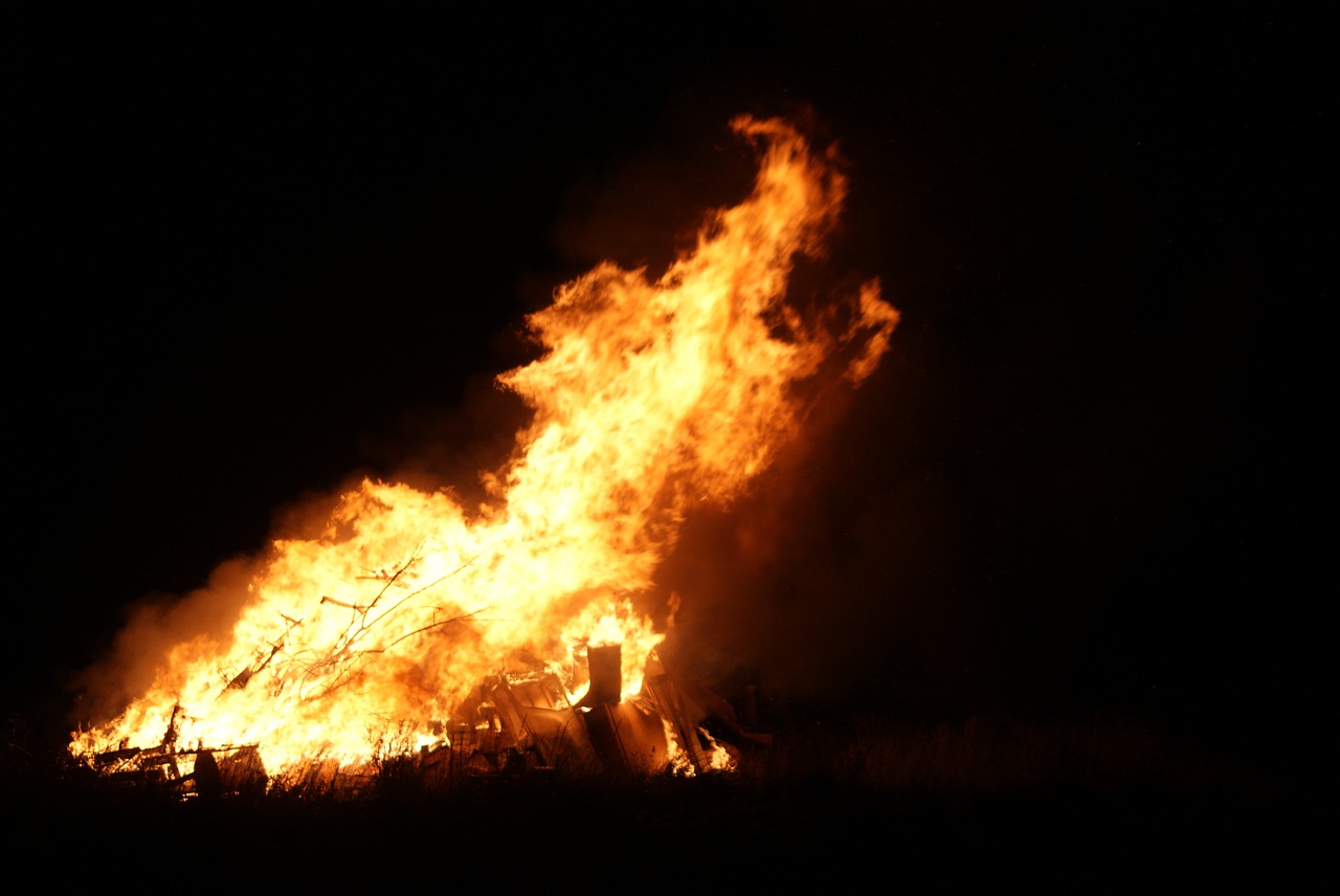 bonfire scotland st combs free photo
