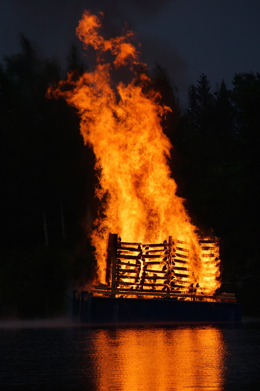 bonfire finnish mikkeli free photo