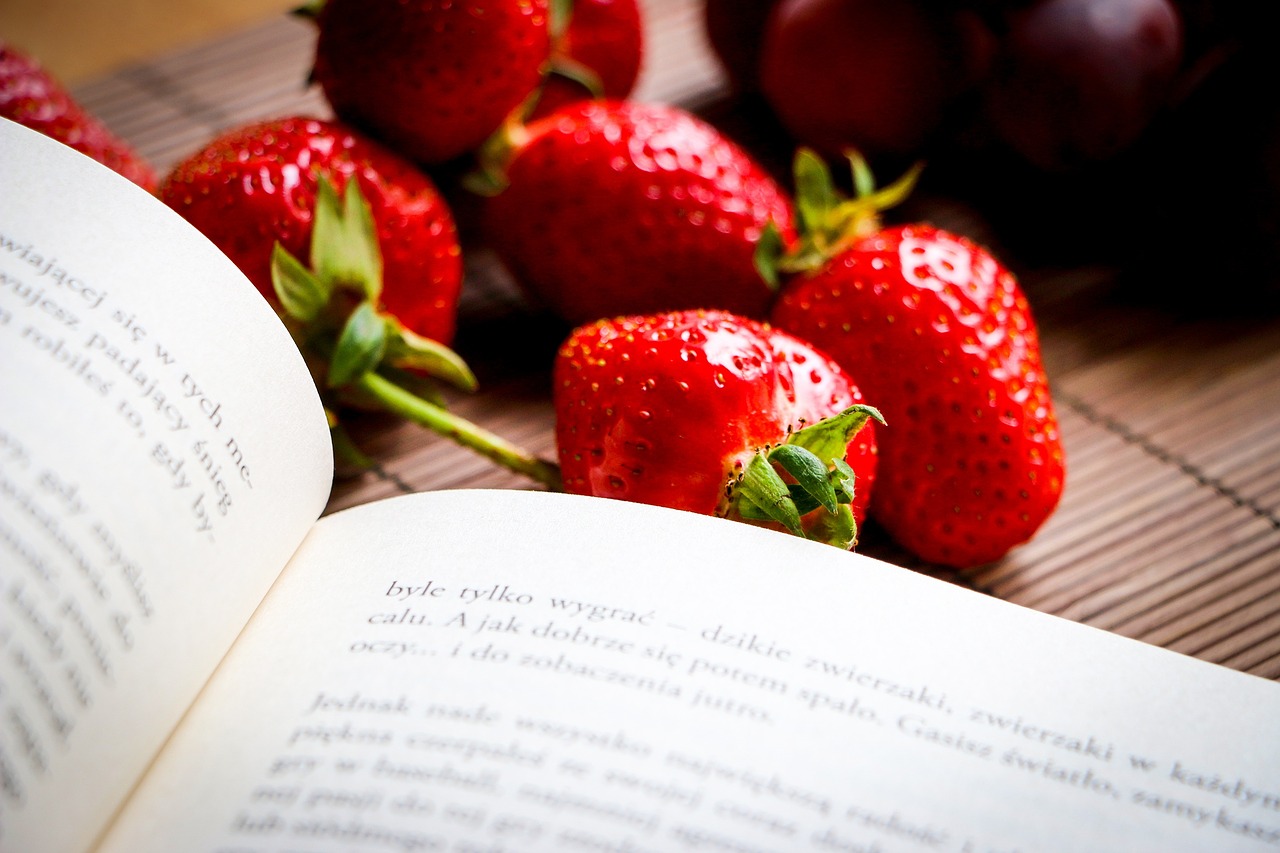 book relaxation strawberries free photo