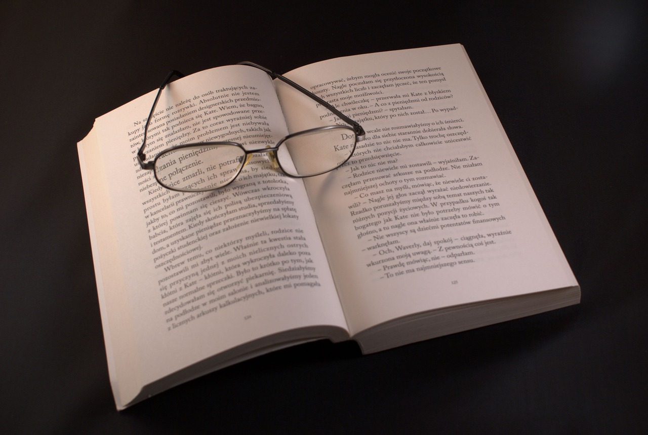 book glasses reading free photo