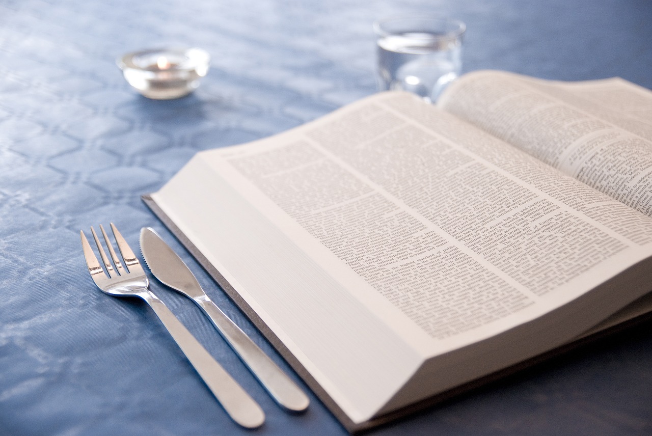 book cutlery dining free photo
