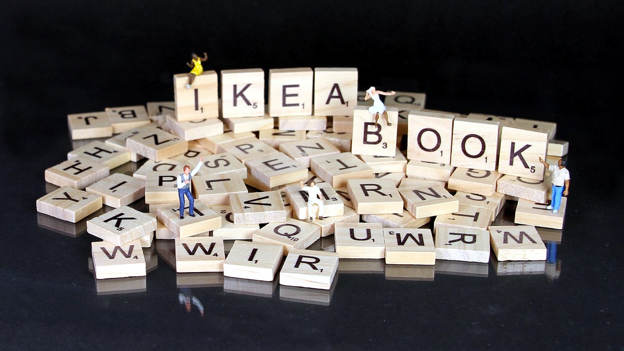 book  kit  miniature figures free photo