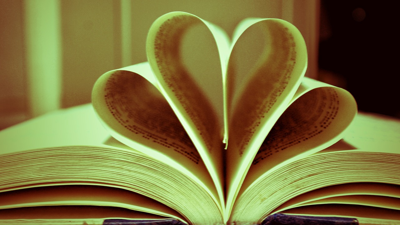 book heart love free photo