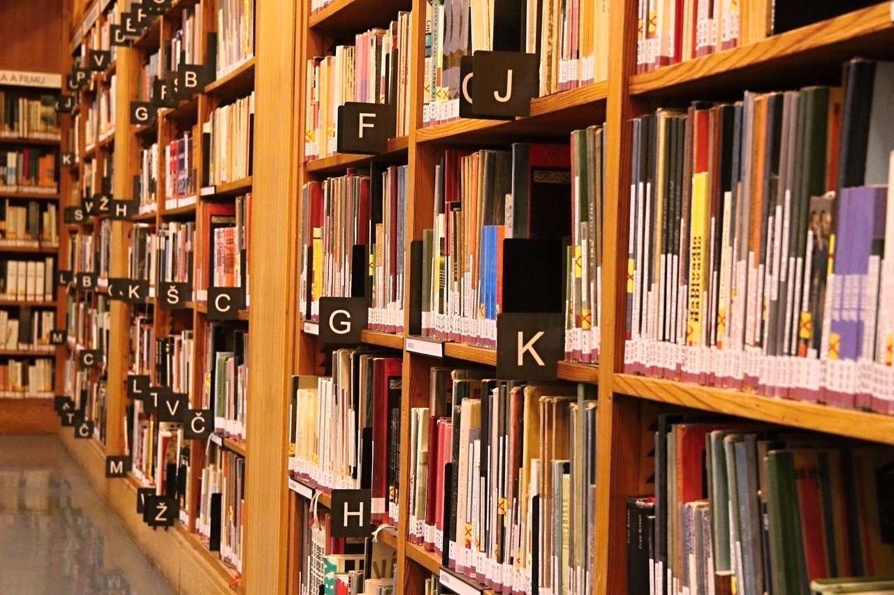 books library alphabet free photo