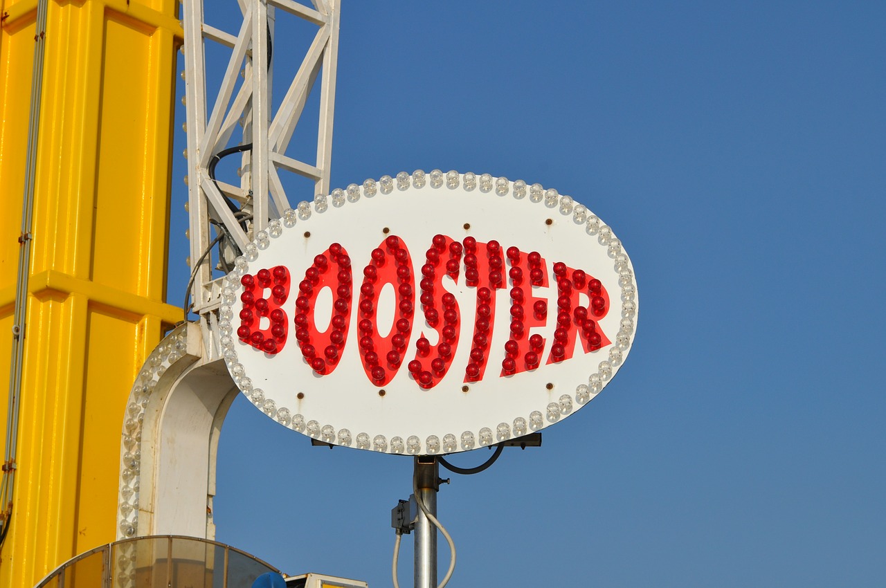booster font amusement park free photo