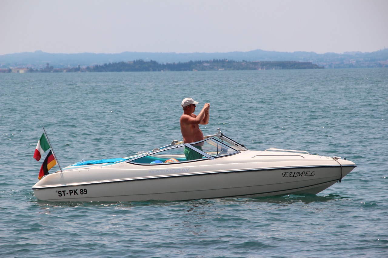 boot powerboat ship free photo