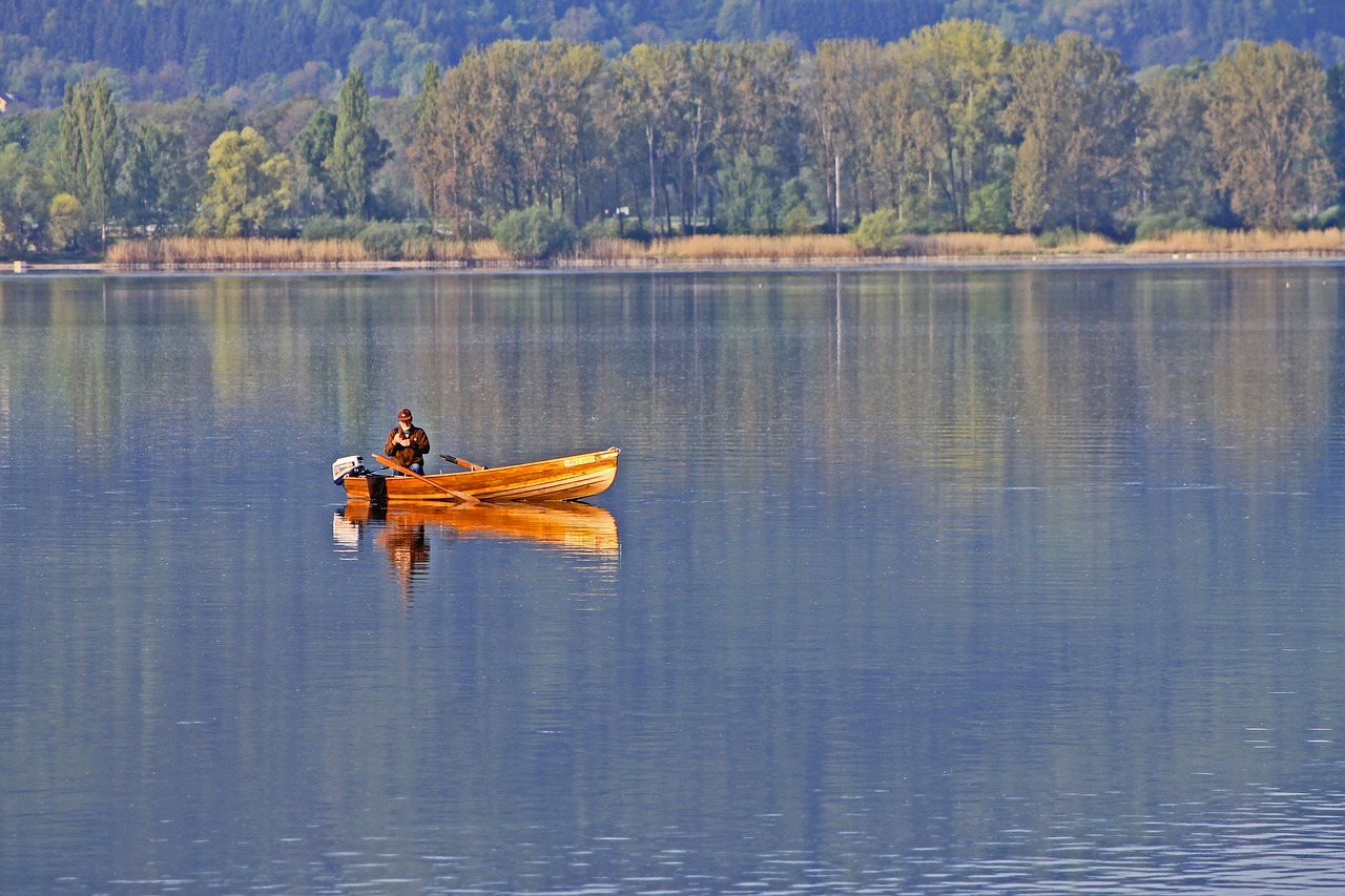 boot lake rowing boat free photo