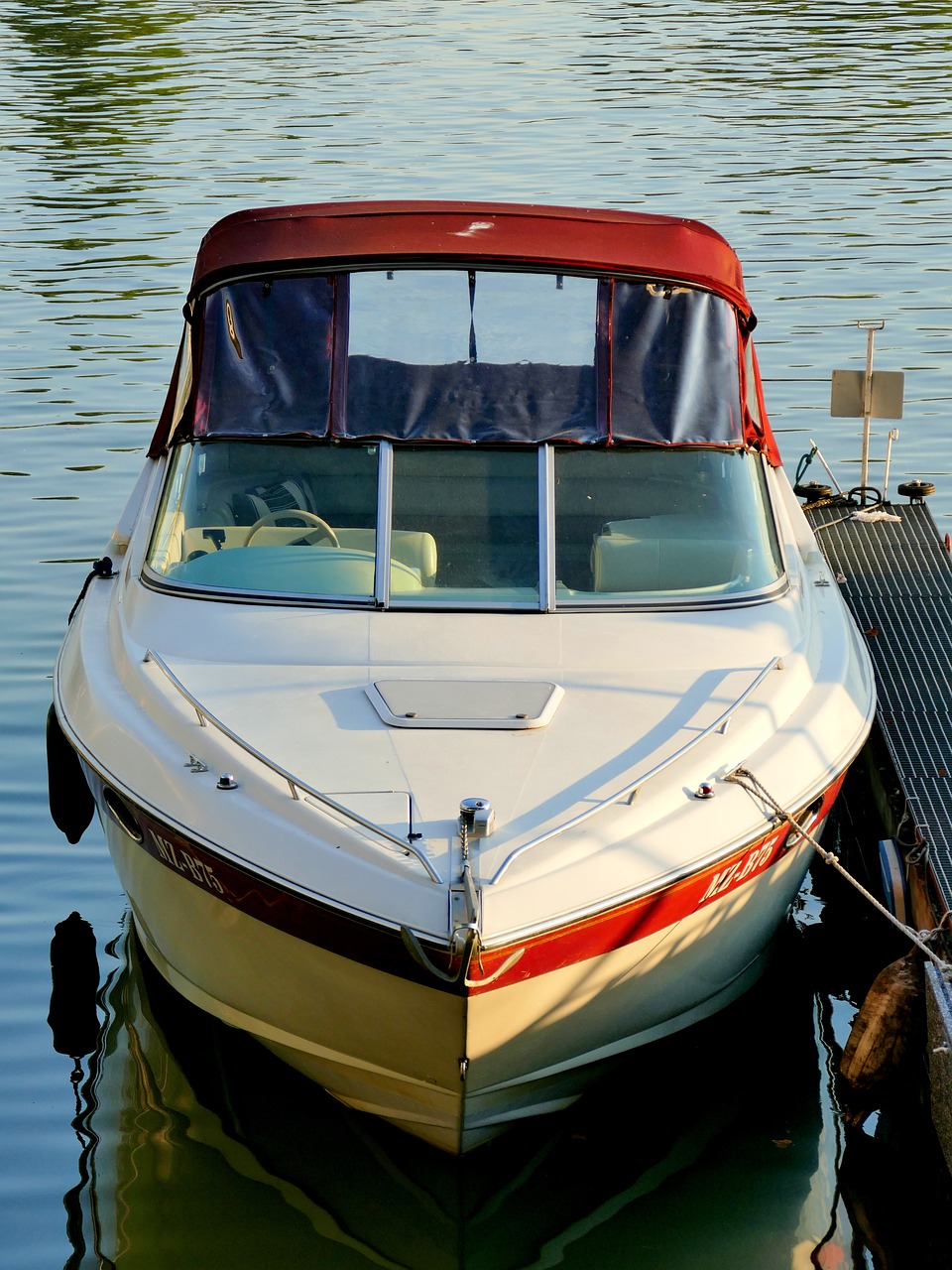 boot powerboat water free photo