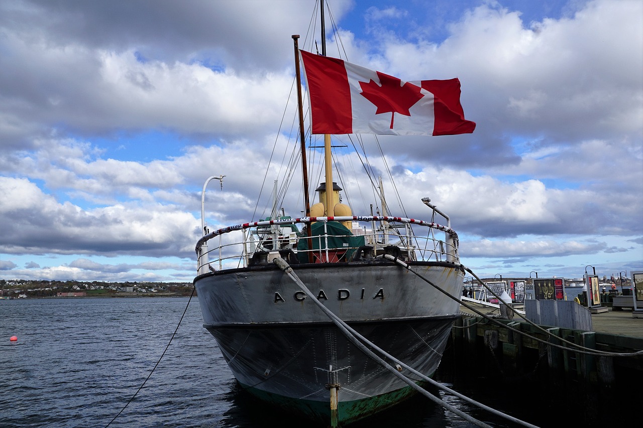 boot canada flag free photo