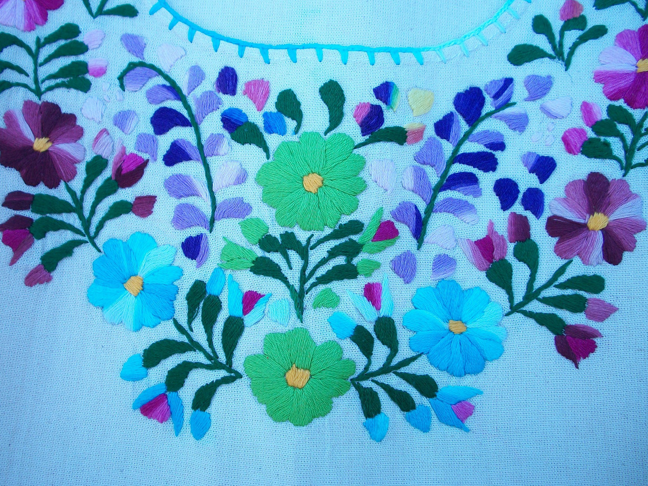 embroidery flowers crafts free photo