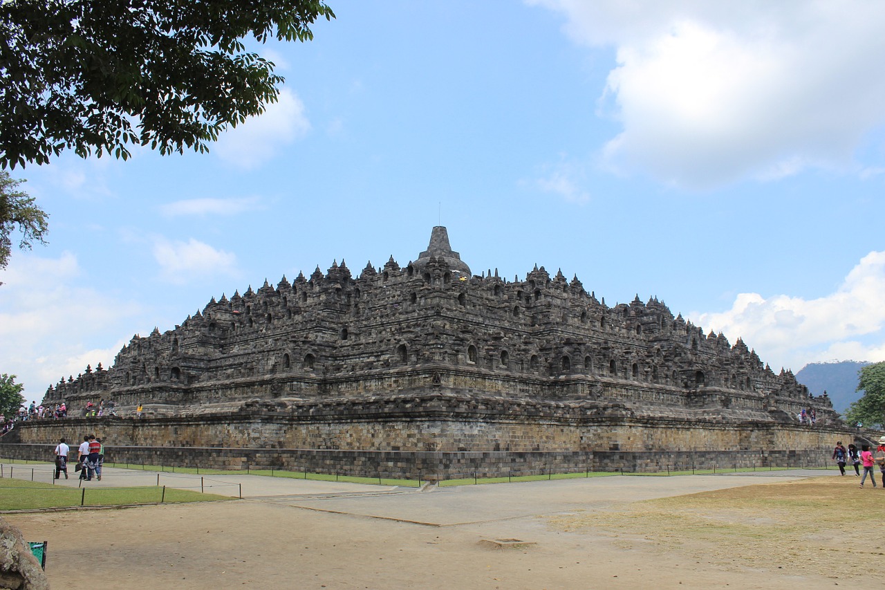 borobudur temple indonesia free photo