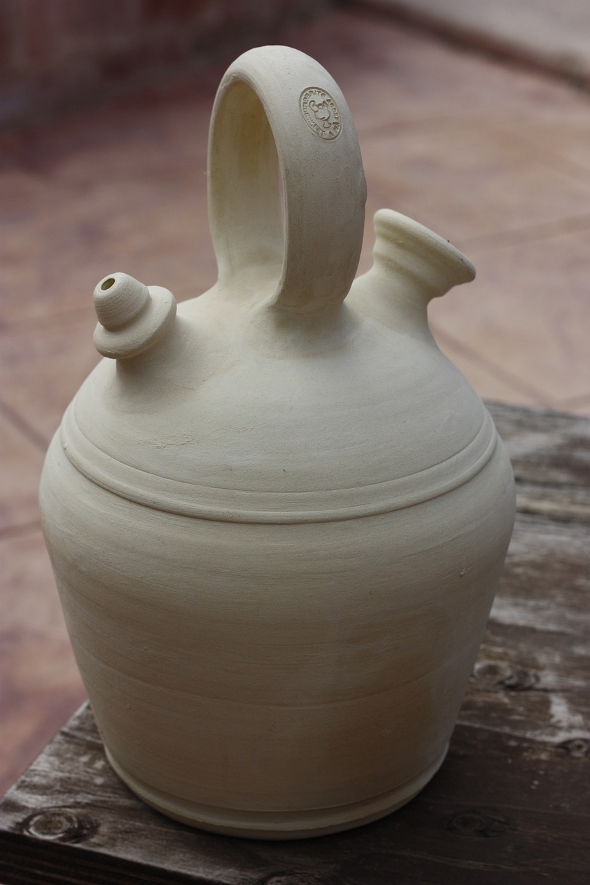 botijo ceramic crafts free photo