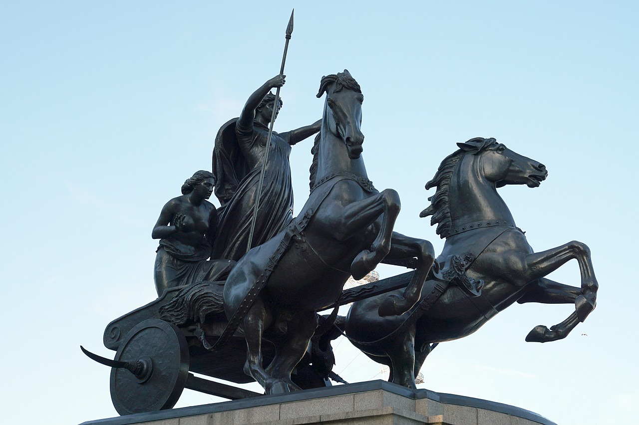 boudicca statue westminster free photo