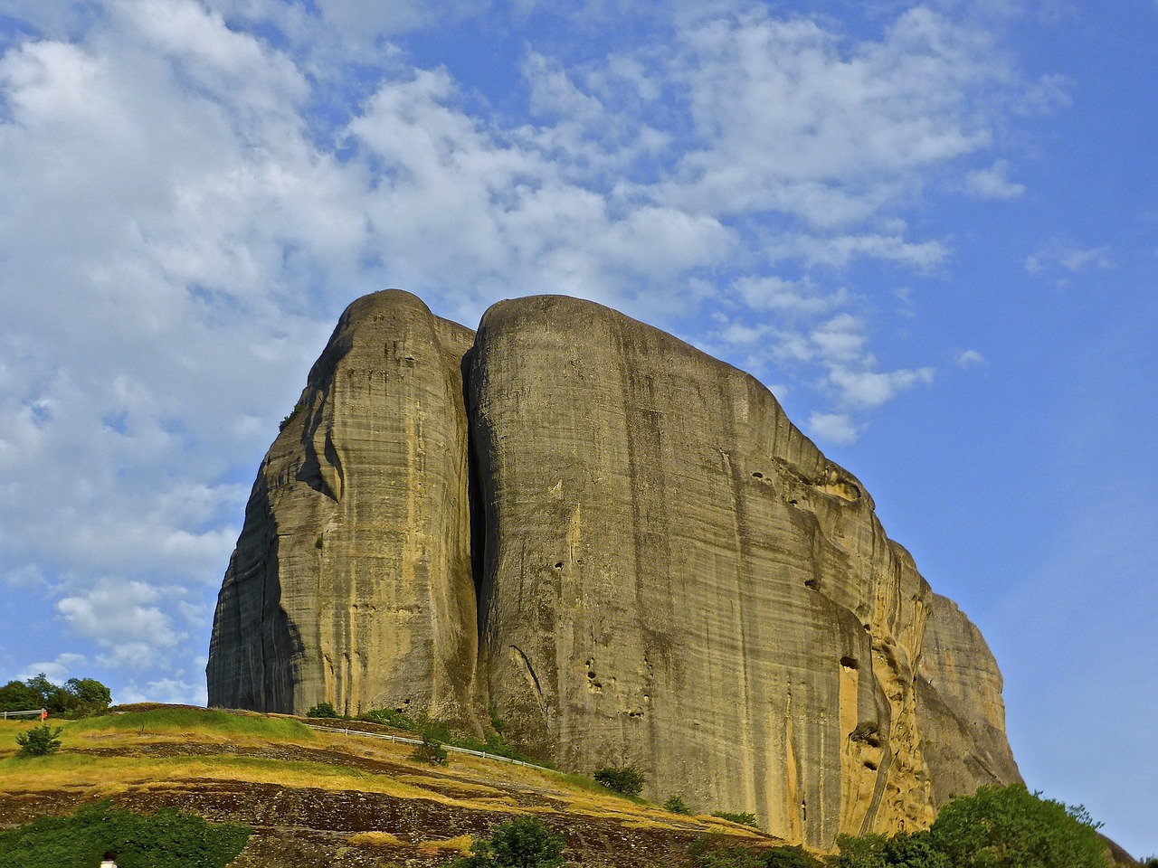 boulder landmark meteora free photo