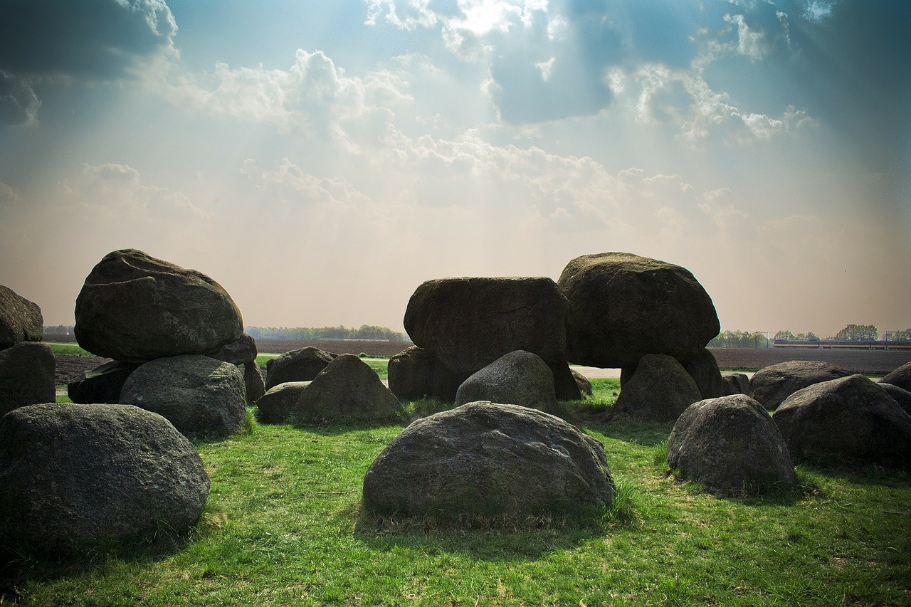boulders foundlings stones free photo