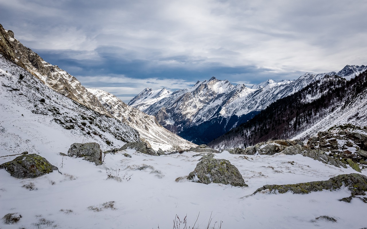 bouleste  pyrénées  mountain free photo